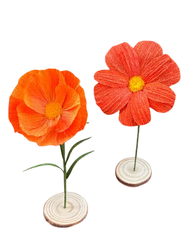 Bouquet de fleurs en papier crépon fait main, clin d'œil délicat d'Annabelle